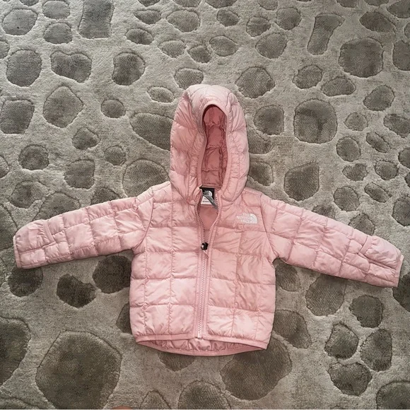 The North Face Baby thermoball hooded pink jacket Northface coat